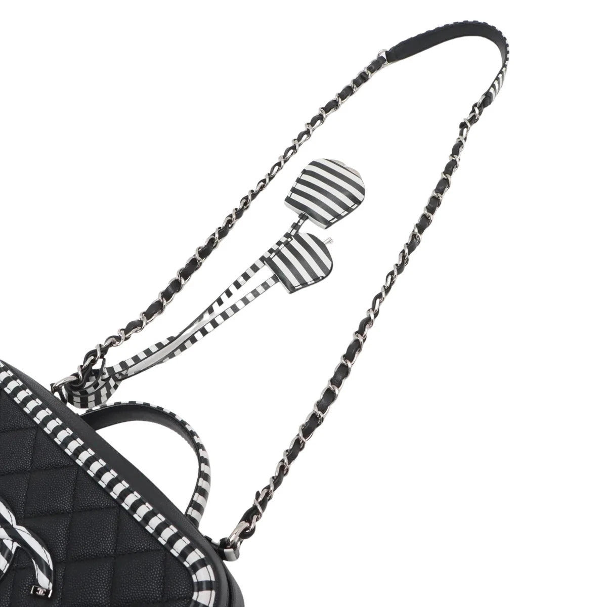 Pre-Loved CC Filigree Vanity Case Shoulder Bag Quilted Leather Medium with Silver Hardware, Black