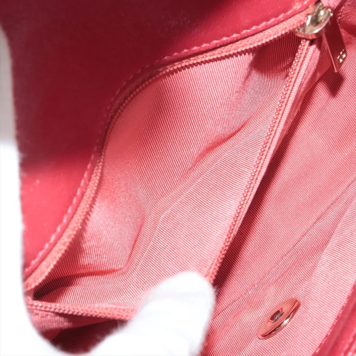 Pre-Loved Flap Bag Shoulder Bag Quilted Leather Mini with Gold Hardware, Red