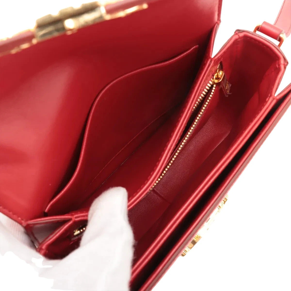 Pre-Loved Triomphe Shoulder Bag Leather Teen with Gold Hardware, Red