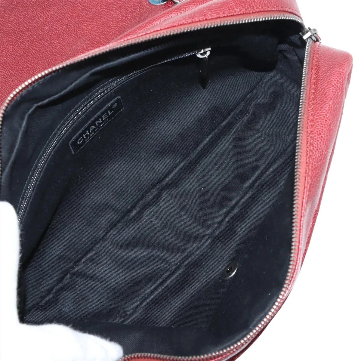 Pre-Loved Easy Flap Shoulder Bag Quilted Leather with Silver Hardware, Red