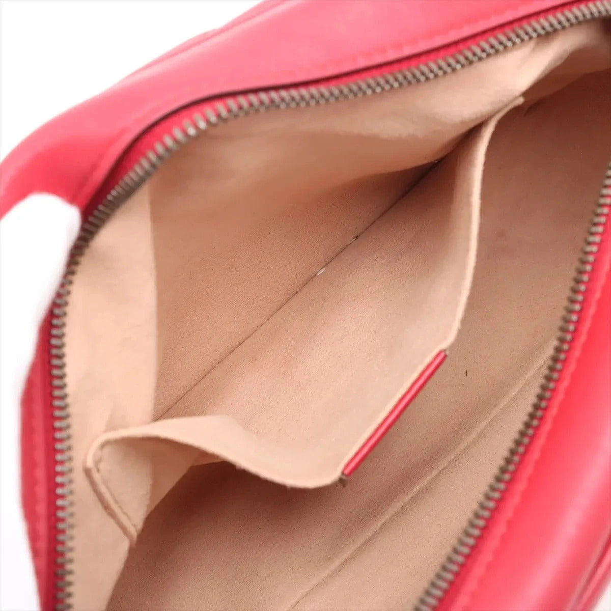 Pre-Loved GG Marmont Matelassé Camera Bag Crossbody Bag Quilted Leather Small with Aged Gold Hardware, Red