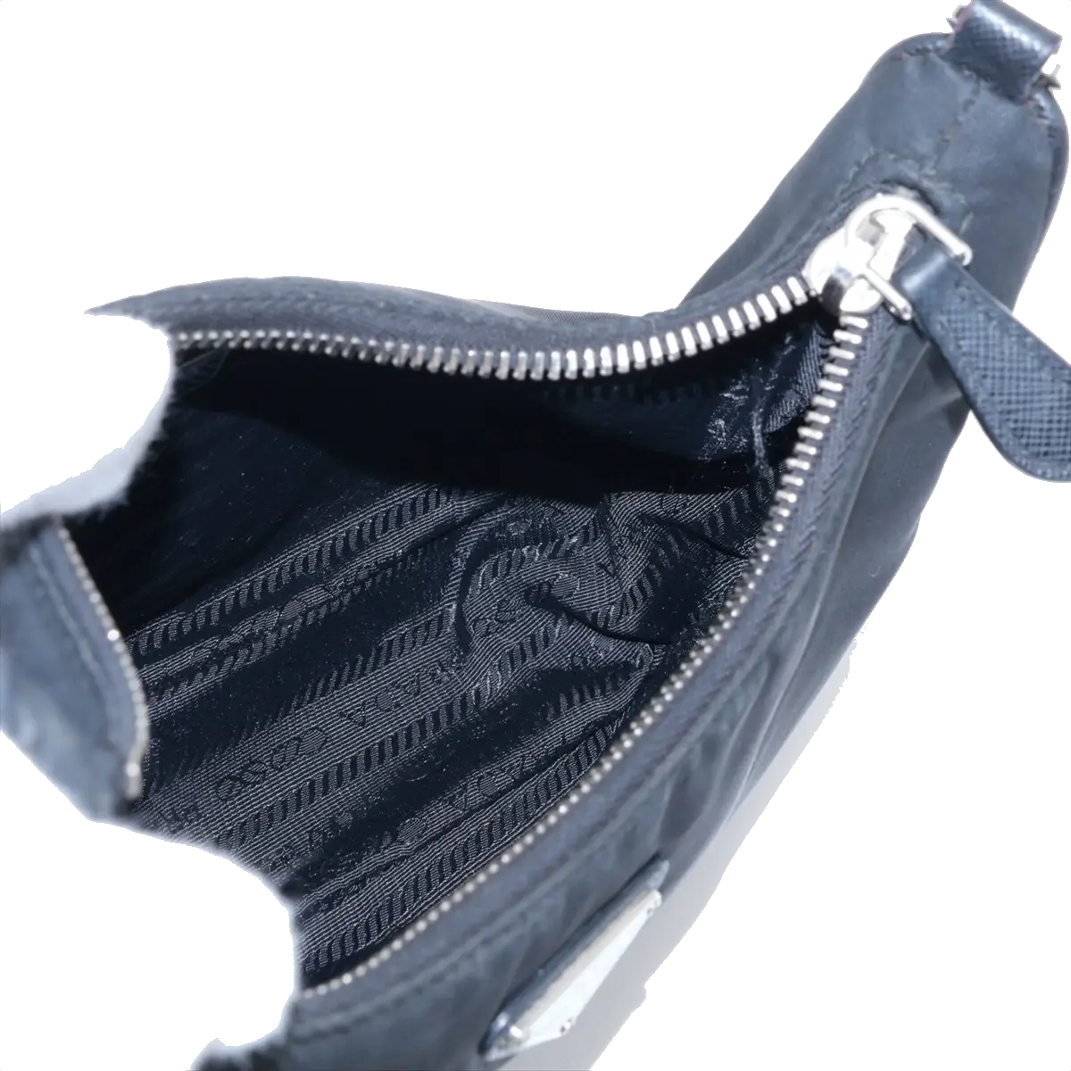 Pre-Loved Re-Edition 2005 Shoulder Bag Re-Nylon with Silver Hardware, Black