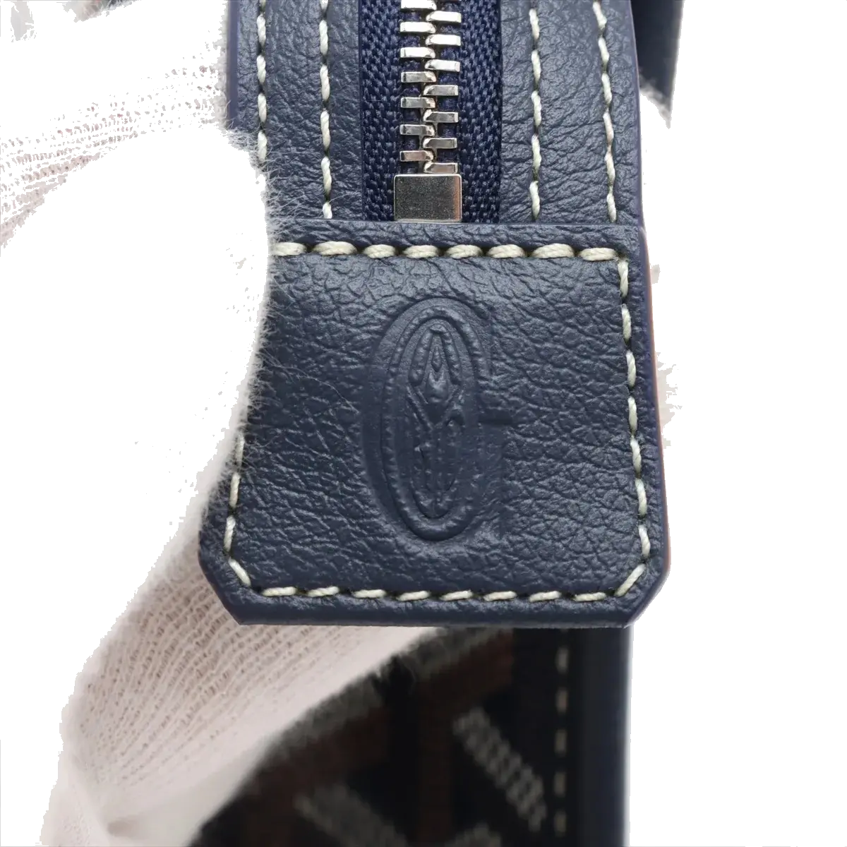 Pre-Loved Jouvence Toiletry Pouch Clutch Goyardine Chevron Coated Canvas MM with Silver Hardware, Navy Blue