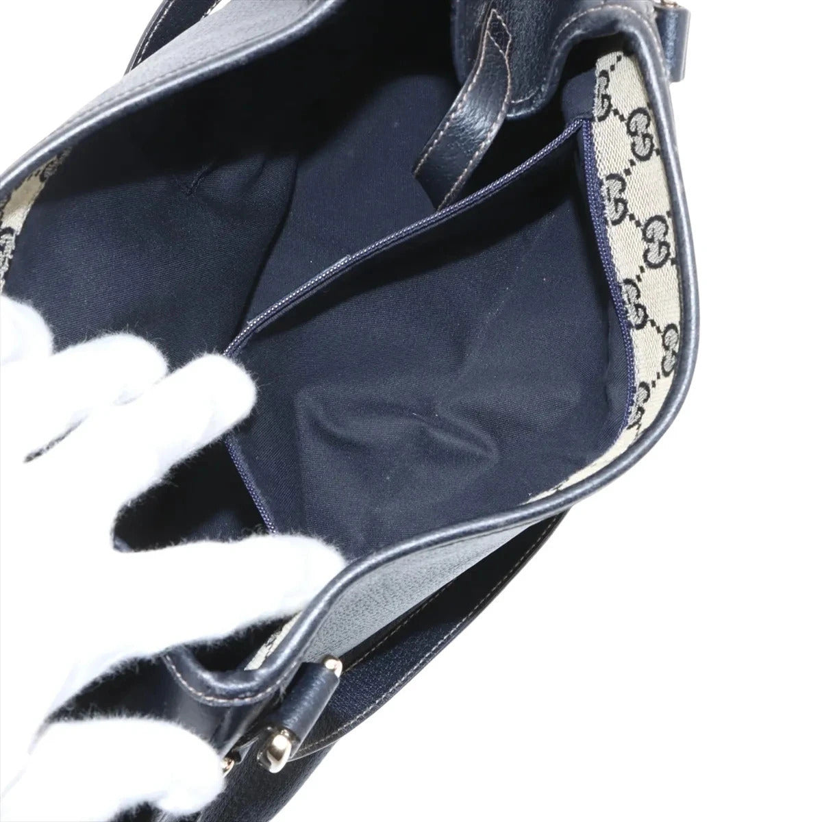 Pre-Loved Abbey D-Ring Tote Leather with Gold Hardware, Black