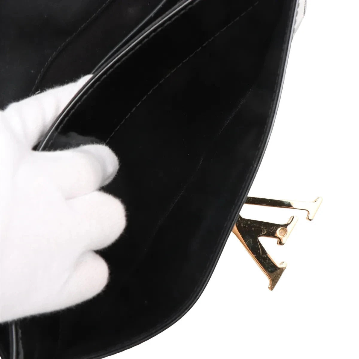 Pre-Loved Louise Clutch Patent Leather with Gold Hardware, Black