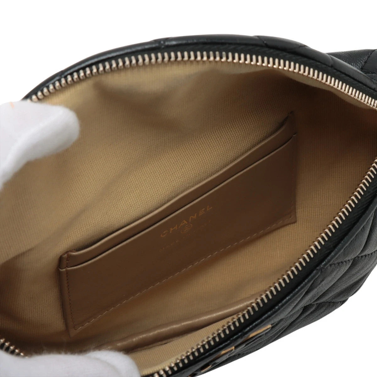 Pre-Loved Quilted Belt Bag Quilted Leather with Gold Hardware, Black