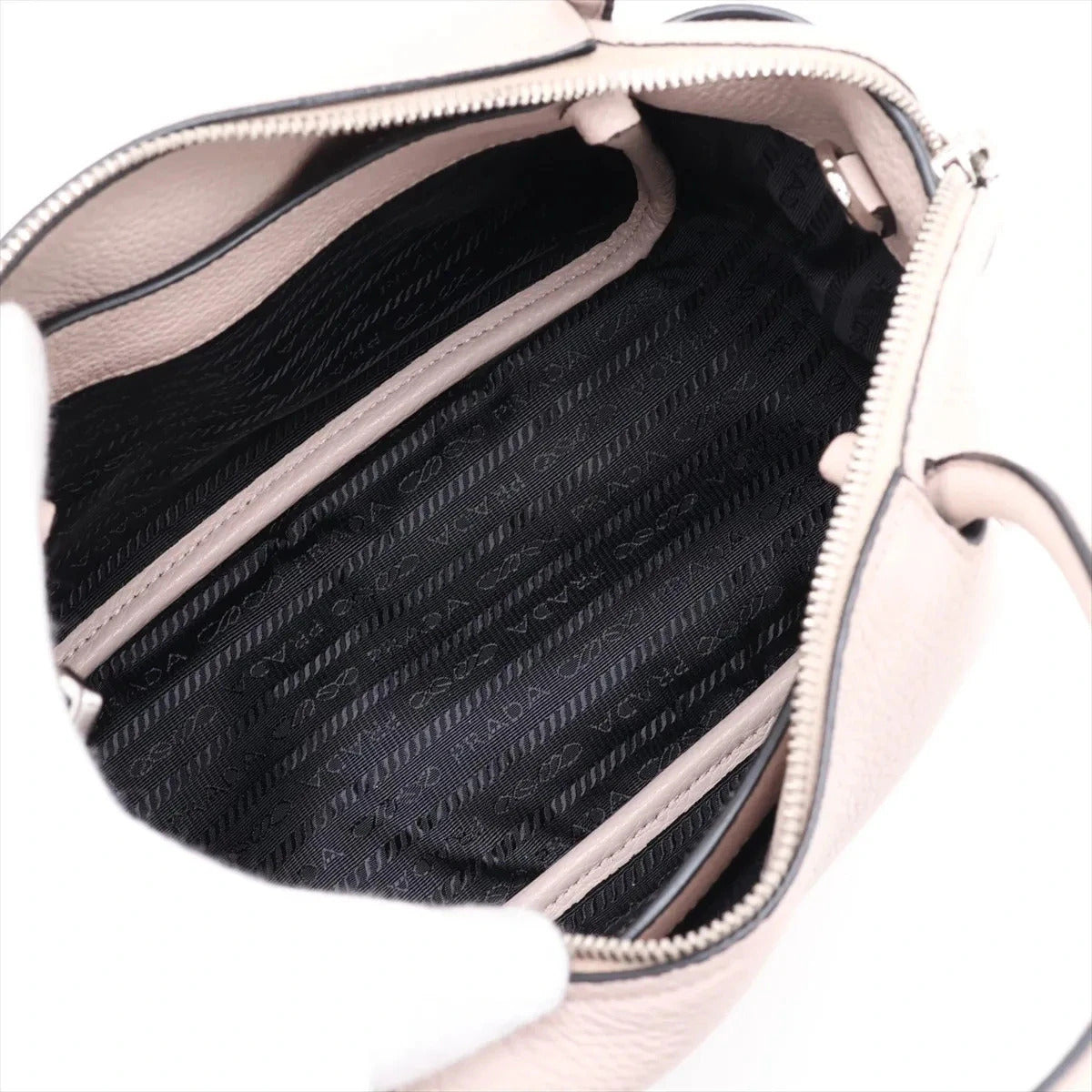 Pre-Loved Vitello Daino Two-Way Tote Handbag Leather with Silver Hardware, Light Pink