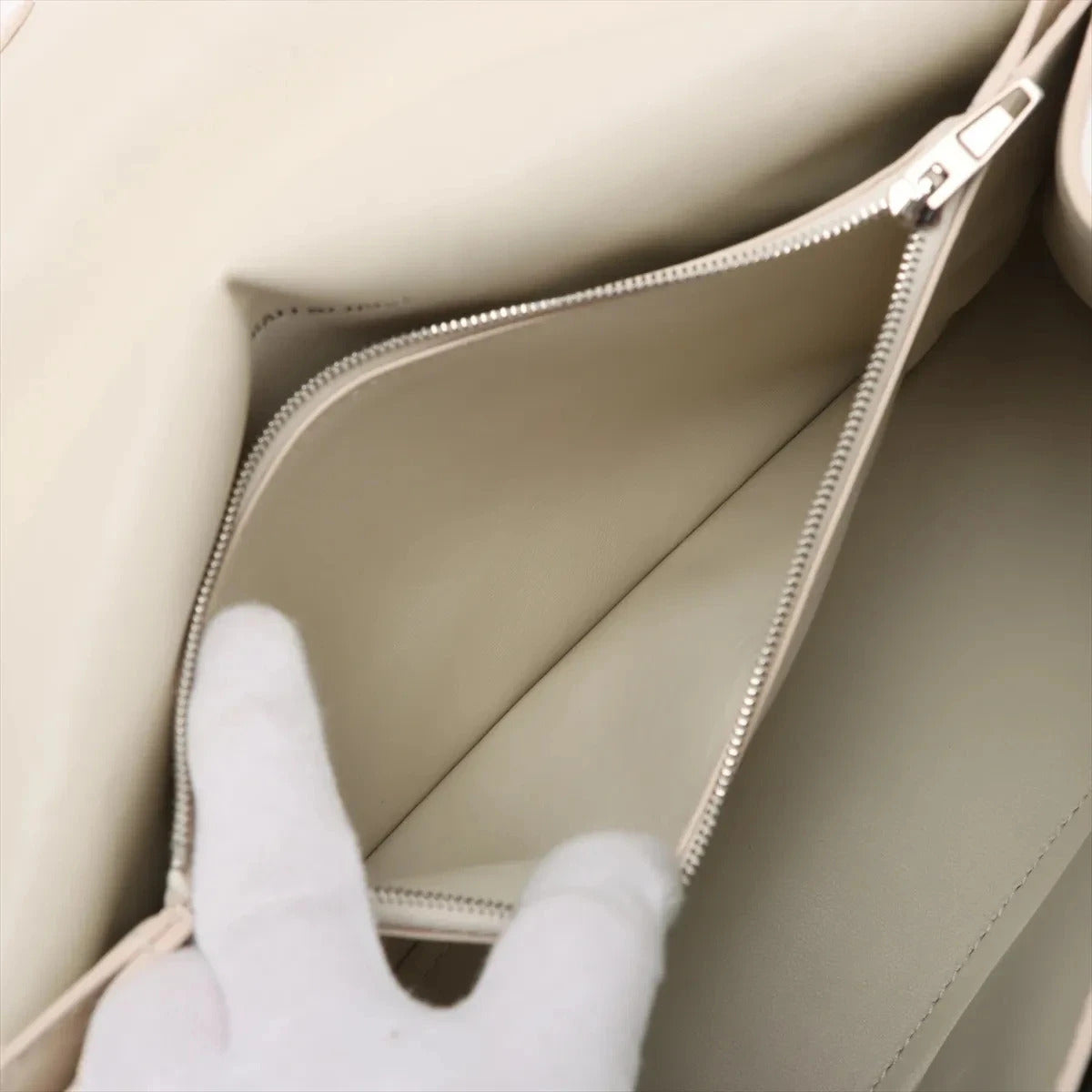 Pre-Loved Crush Sling Shoulder Bag Leather Small with Silver Hardware, Cream