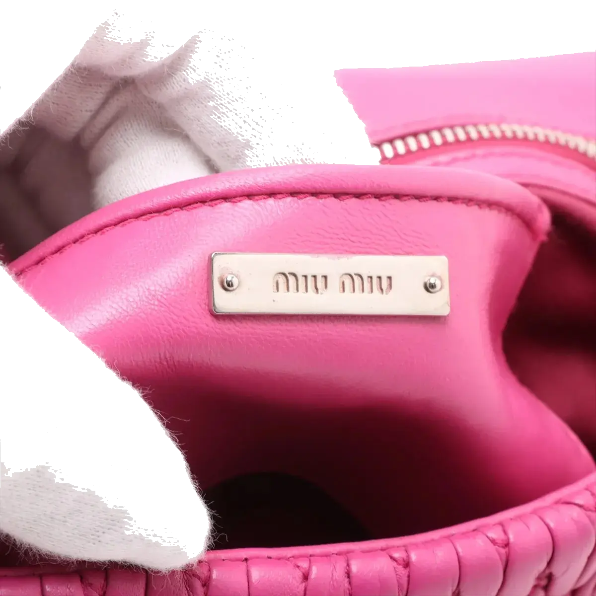 Pre-Loved Crystal Matelassé Shoulder Bag Matelassé Leather with Silver Hardware, Pink