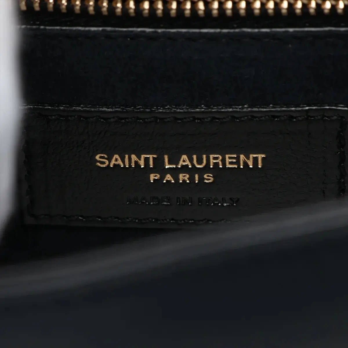 Pre-Loved Le 5 à 7 Shoulder Bag Smooth Leather with Gold Hardware, Black