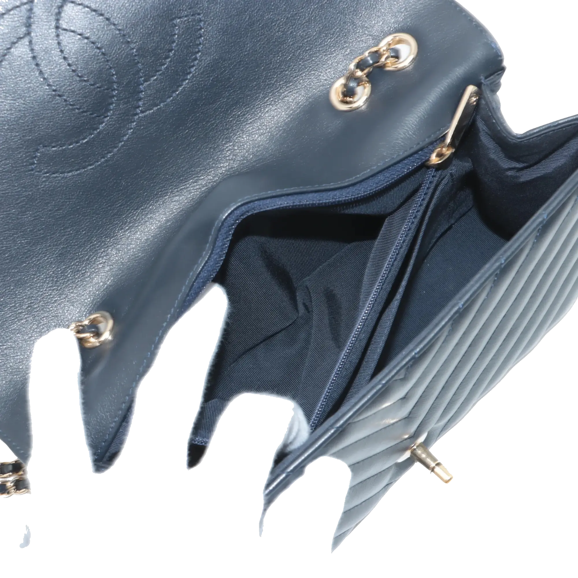 Pre-Loved Chevron Flap Bag Shoulder Bag Chevron Leather Small with Gold Hardware, Navy Blue