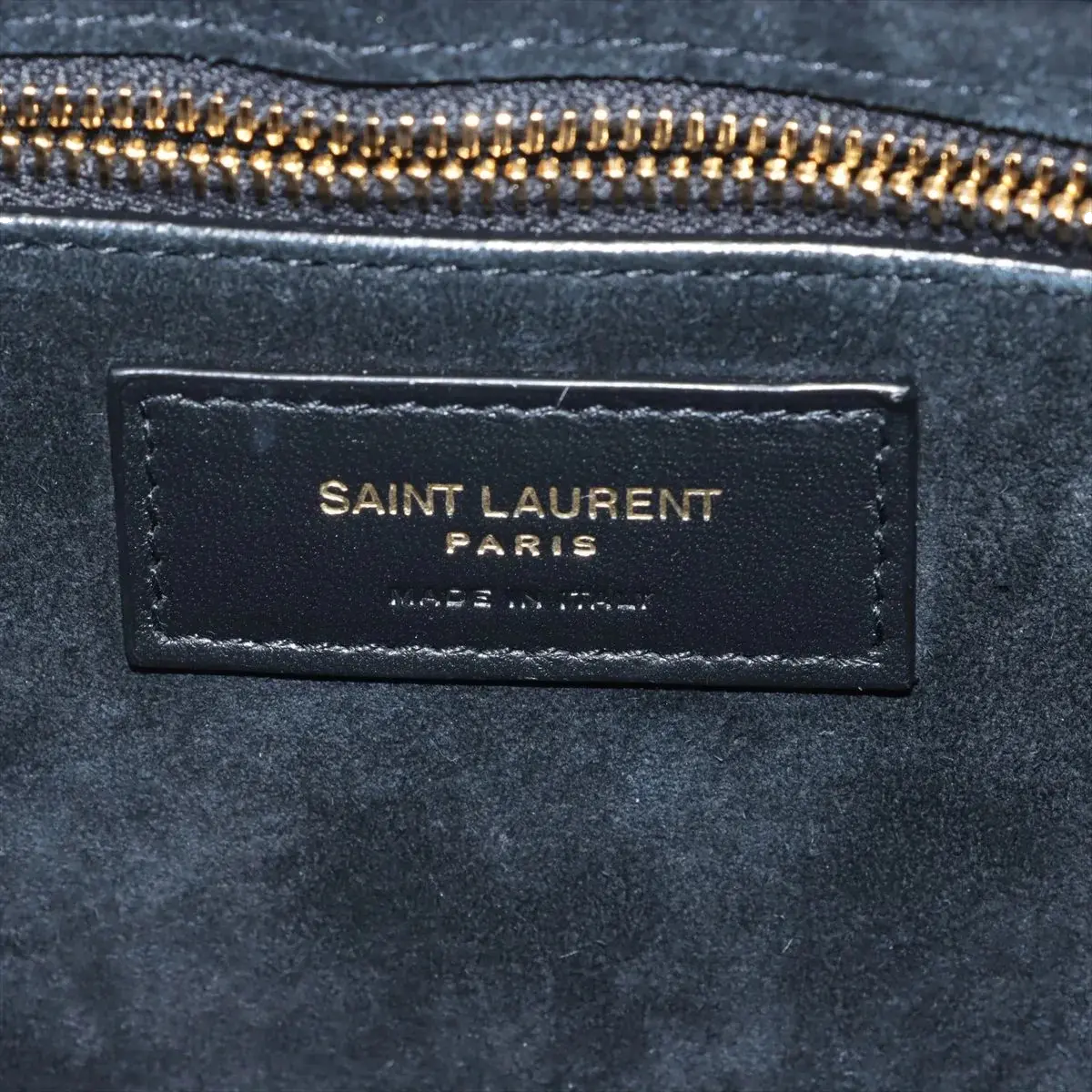 Pre-Loved Le 5 à 7 Hobo Shoulder Bag Leather with Gold Hardware, Black