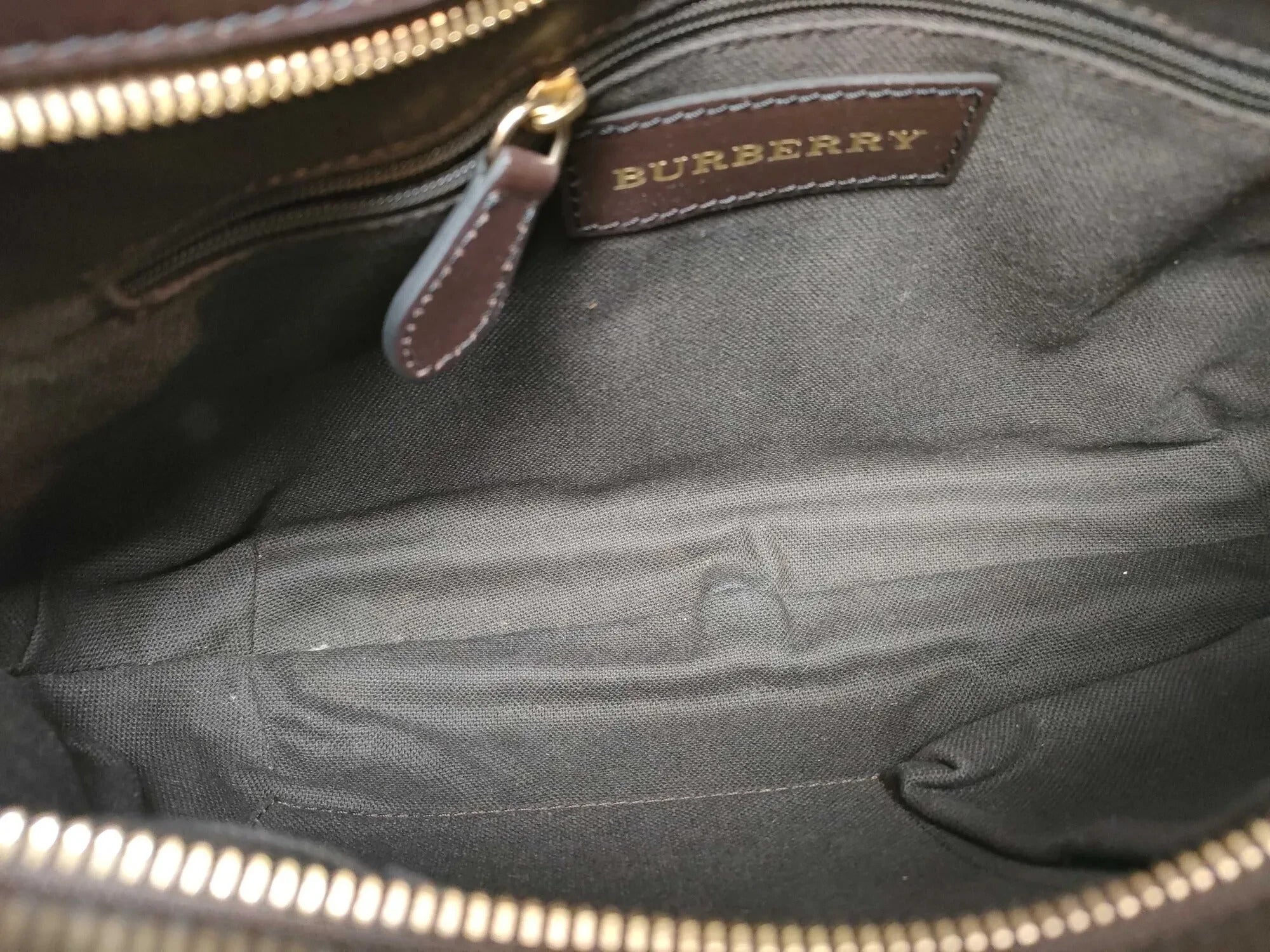 Pre-Loved Brooke Hobo Shoulder Bag Haymarket Check Coated Canvas with Gold Hardware, Beige