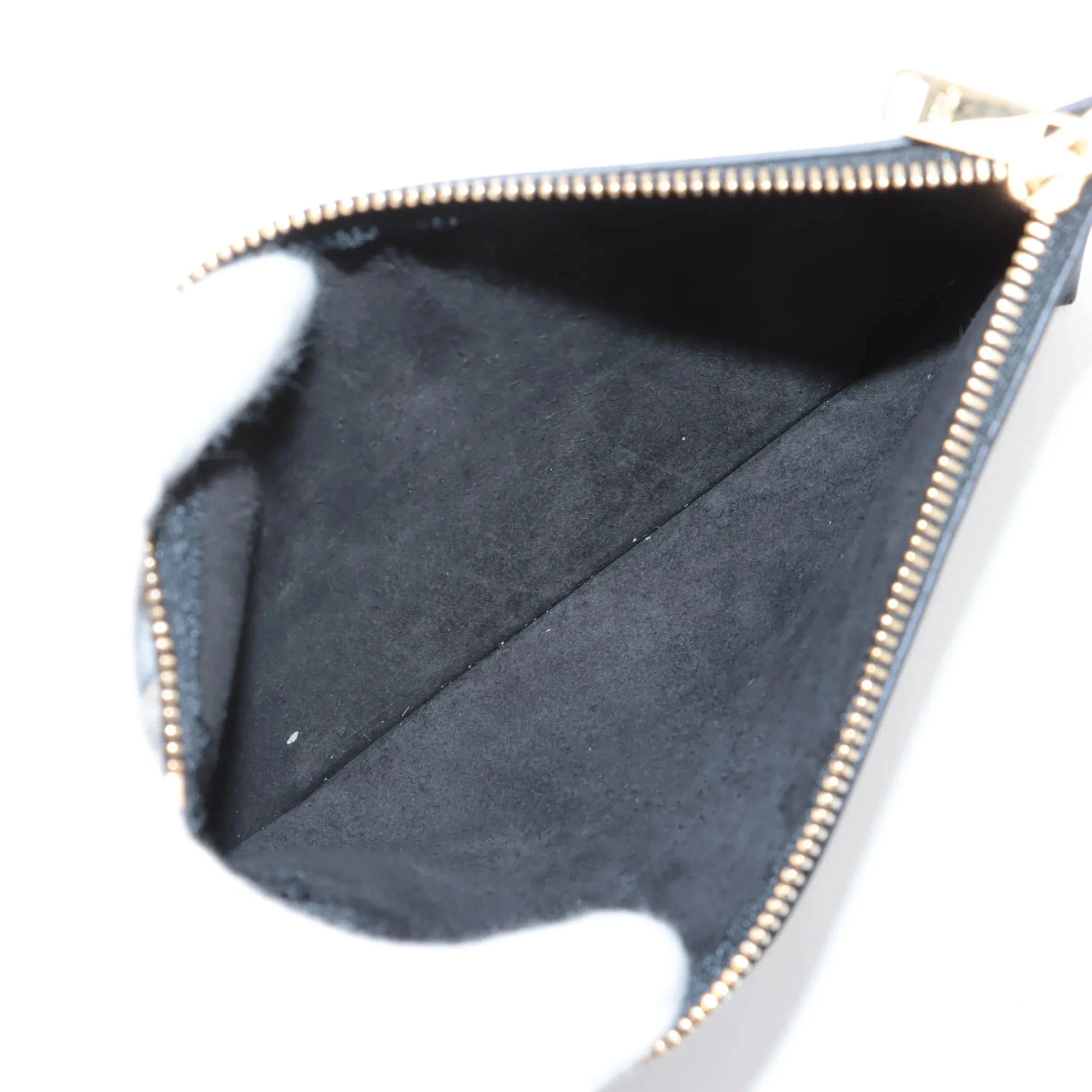 Pre-Loved Bucket 16 Bucket Bag Leather with Gold Hardware, Black