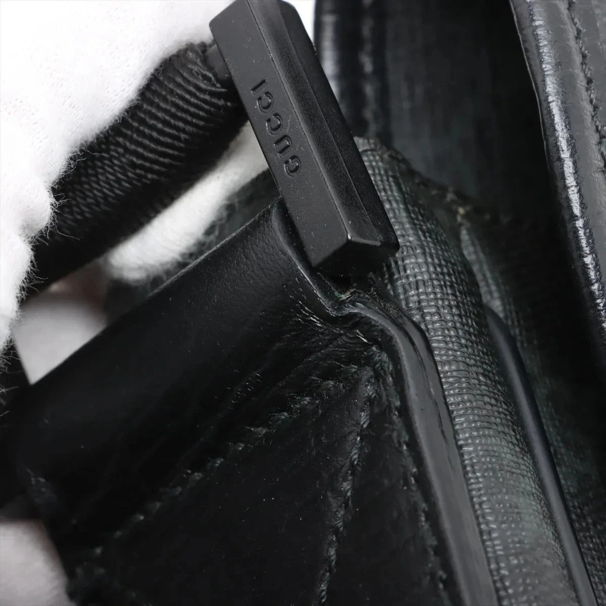 Pre-Loved GG Supreme Messenger Bag Crossbody Bag Monogram Coated Canvas with Black Hardware, Black