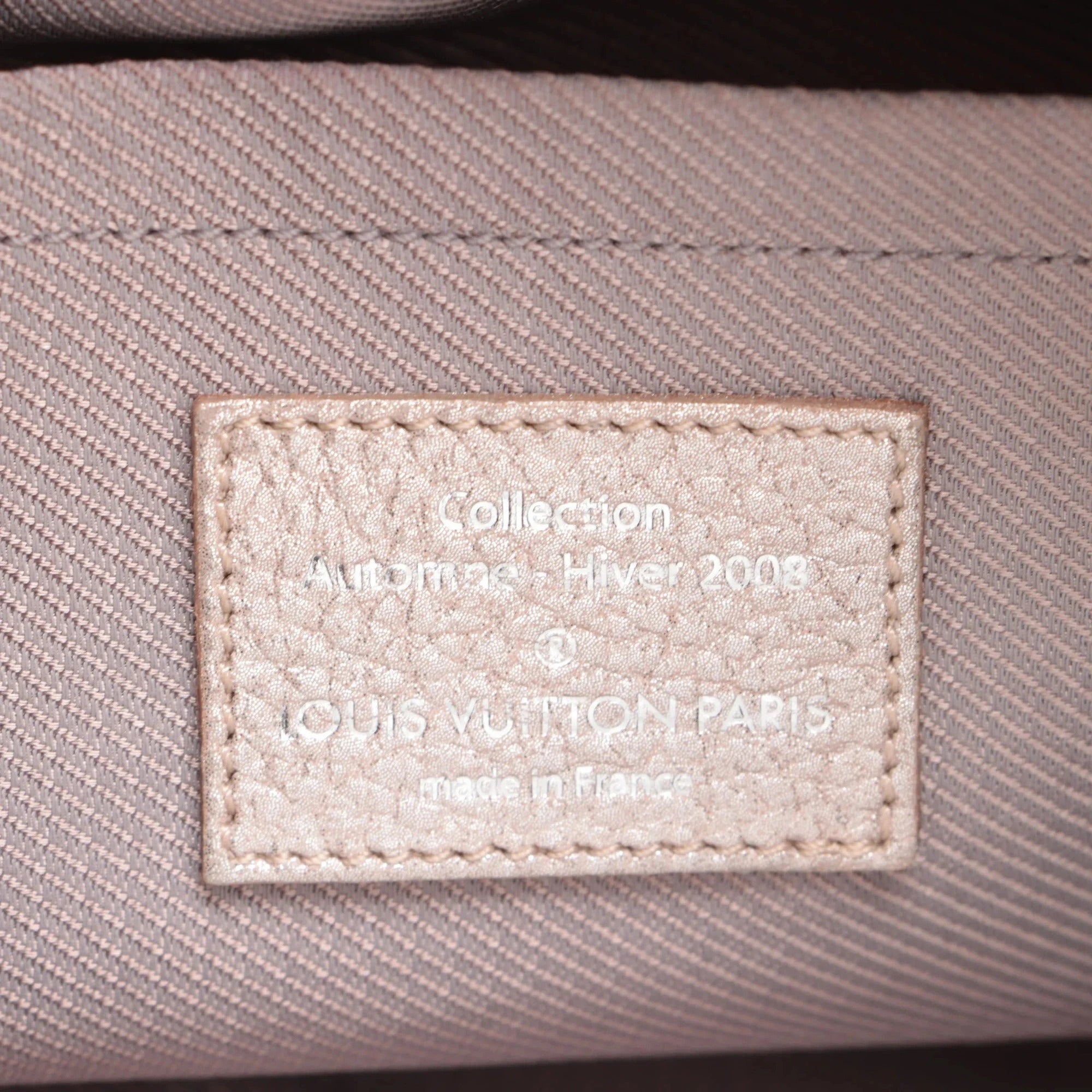 Pre-Loved Shimmer Comète Shoulder Bag Monogram Leather with Silver Hardware, Pink