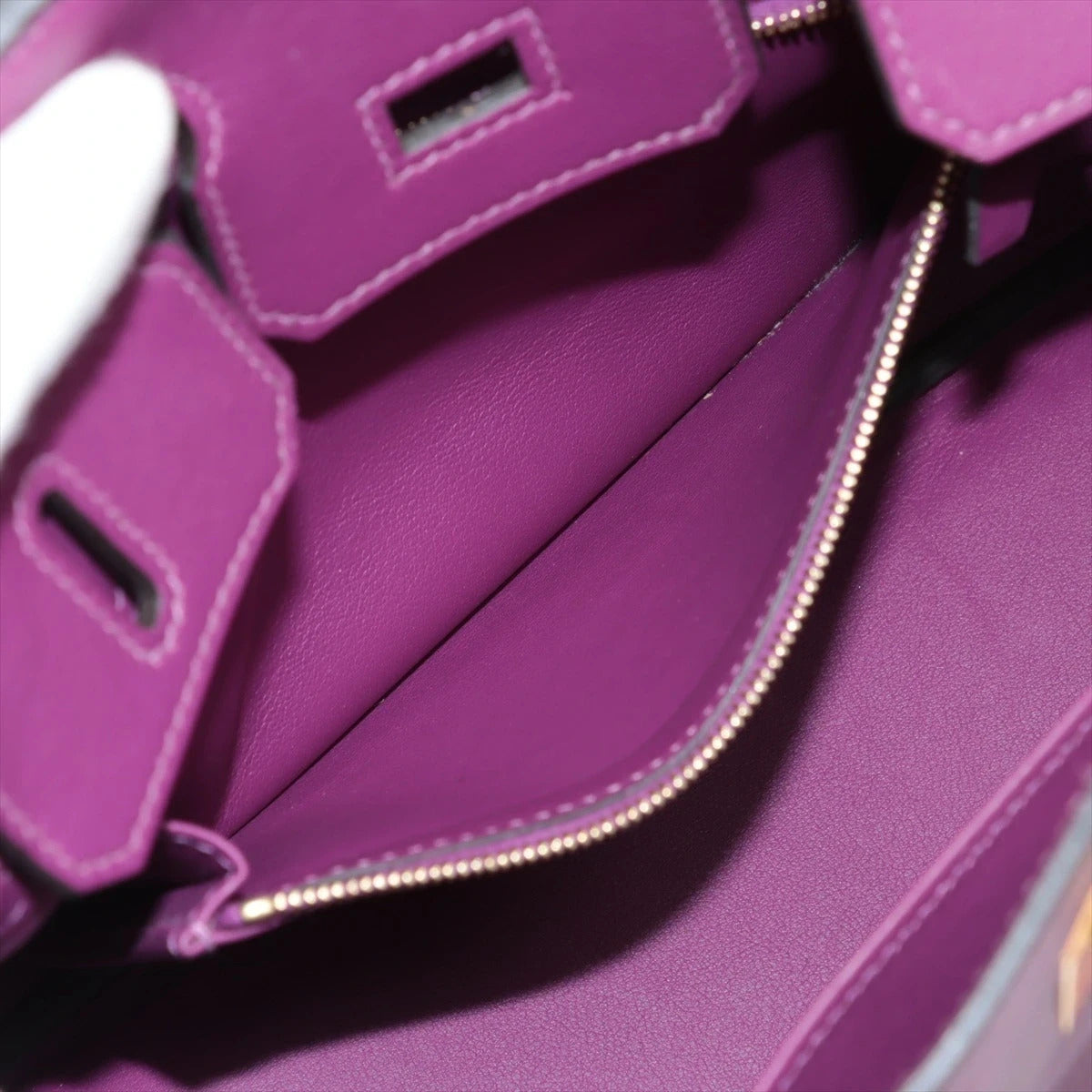 Pre-Loved Birkin Handbag Leather 25 with Gold Hardware, Purple