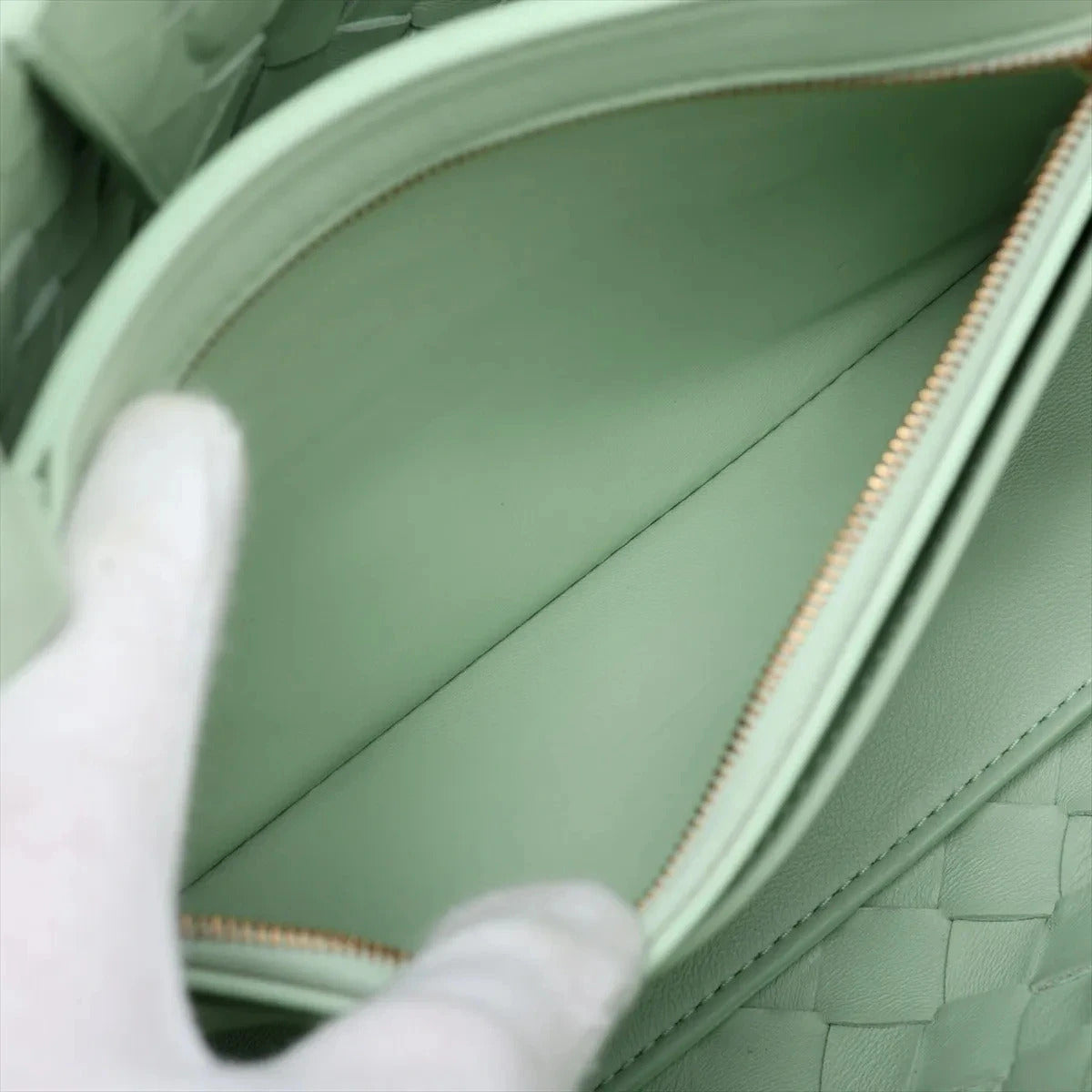 Pre-Loved Andiamo Tote Intrecciato Leather Small with Gold Hardware, Mint Green