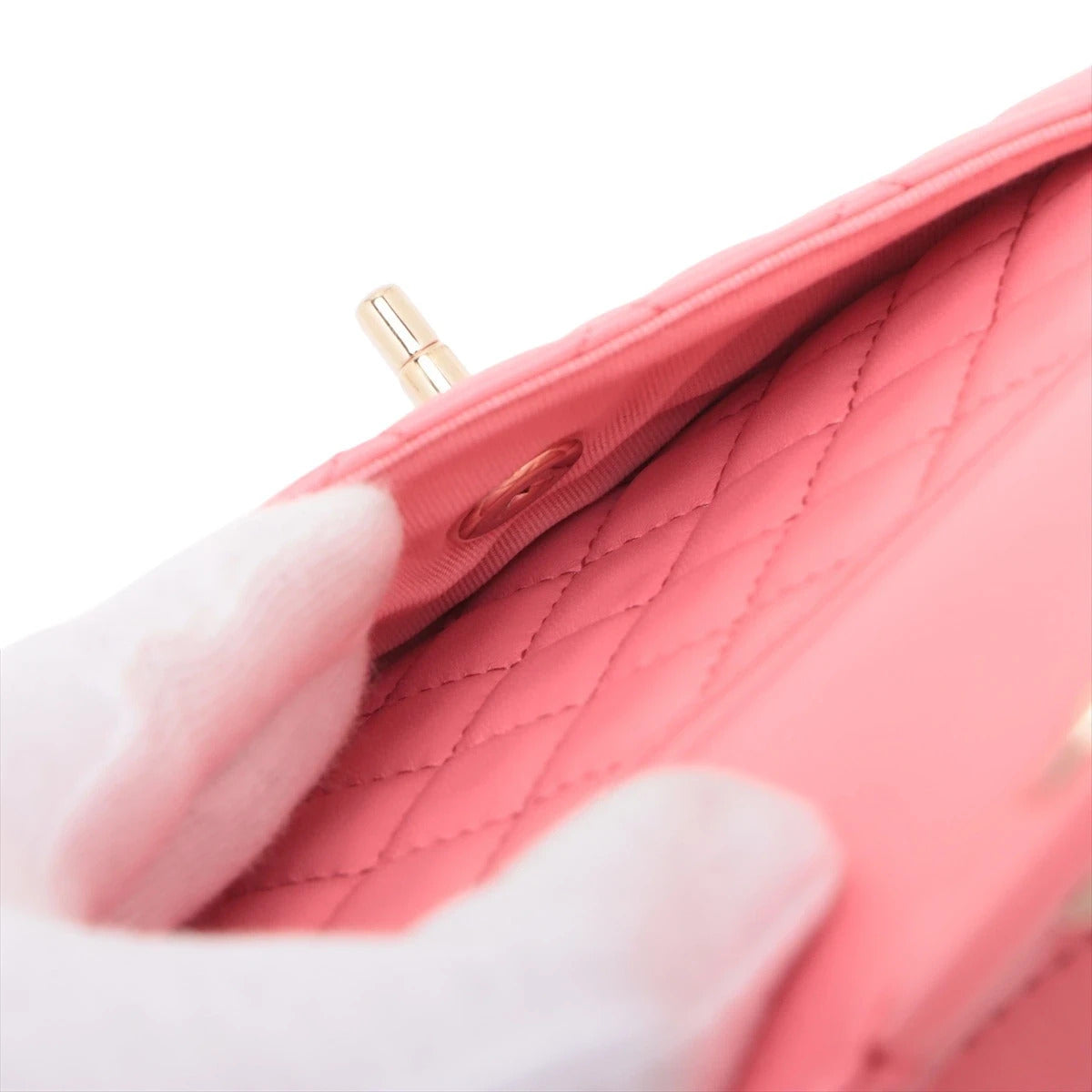 Pre-Loved CC in Love Heart Bag Crossbody Bag Quilted Leather Large with Gold Hardware, Pink
