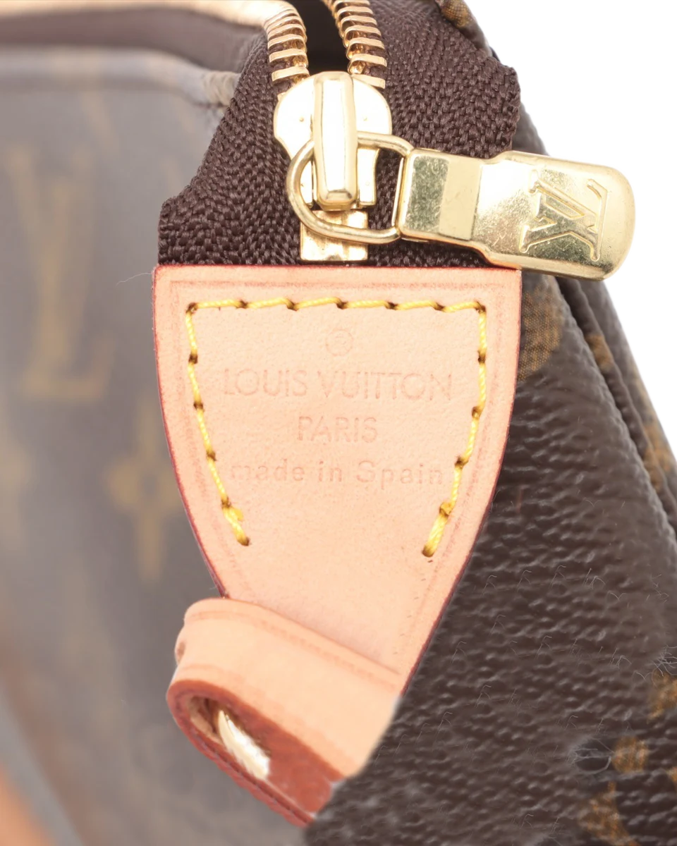 Pre-Owned Louis Vuitton Pochette Accessories M51980