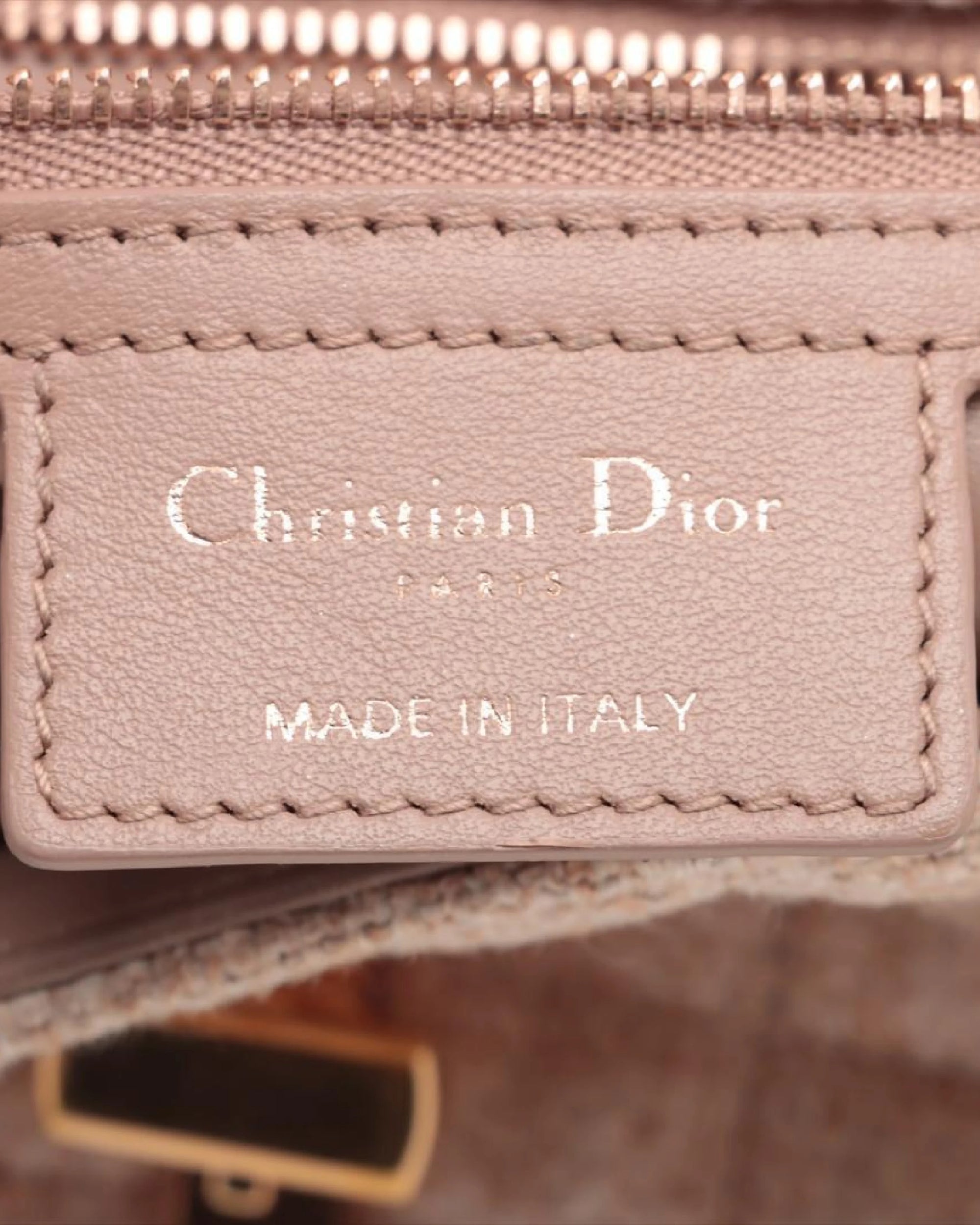 Pre-Owned Christian Dior Linen Macrocannage Small Caro
