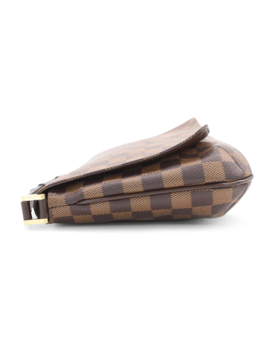 Pre-Owned Louis Vuitton Musette Tango Short