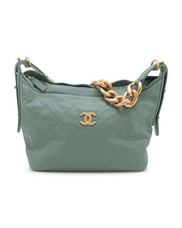 Pre-Owned Chanel Quilted CC Hobo Bag