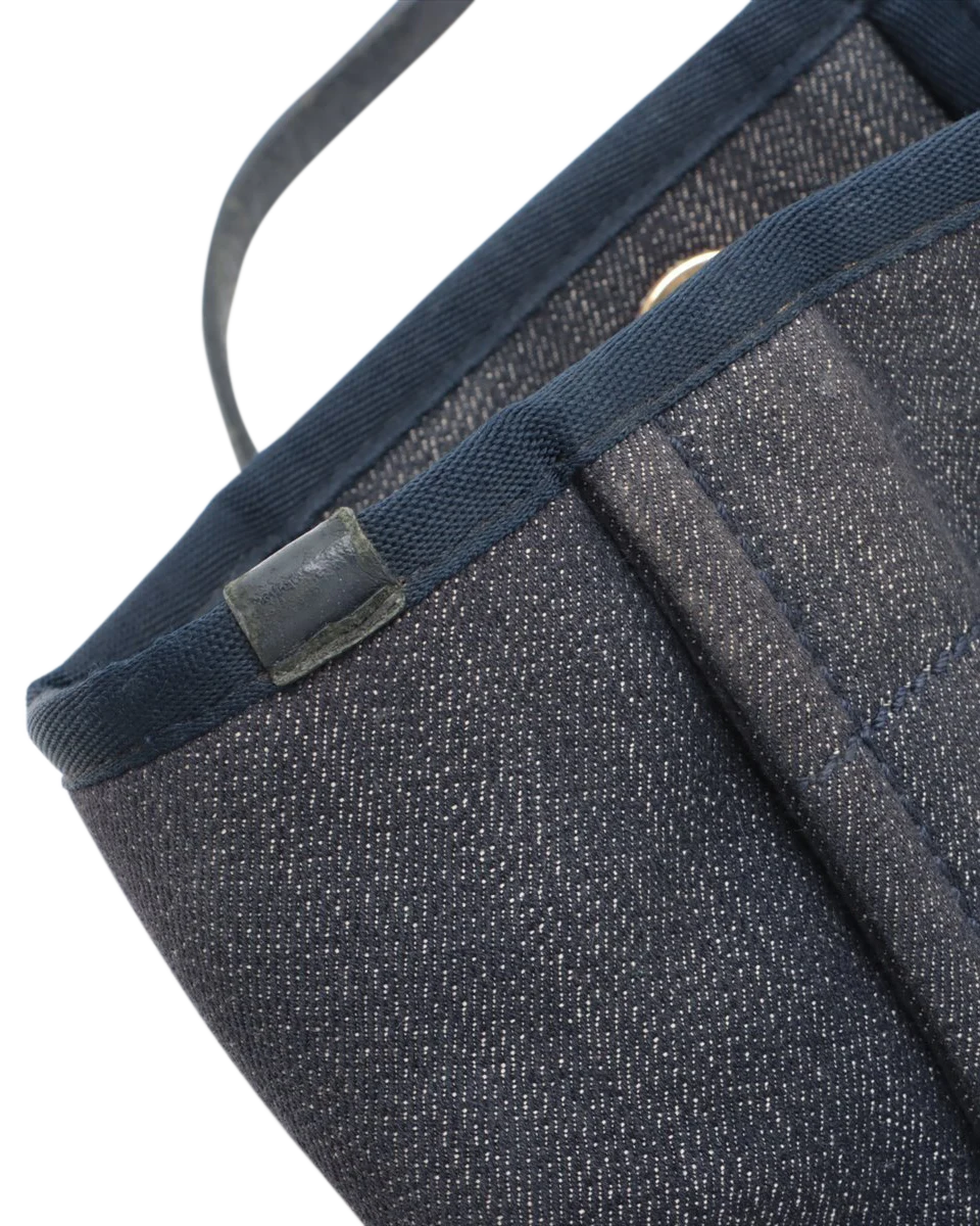 Pre-Owned Chanel Deauville Tote