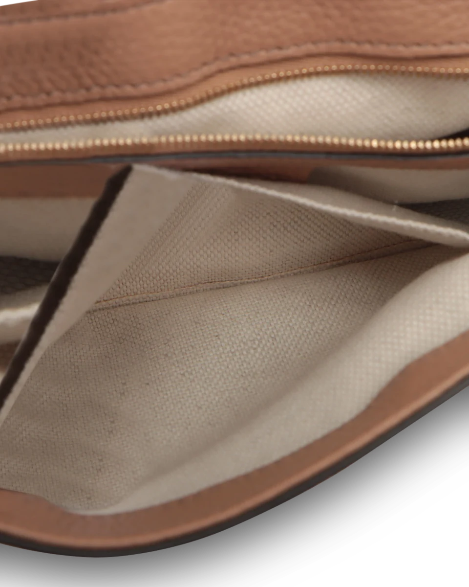 Pre-Owned Gucci SoHo Flap Crossbody