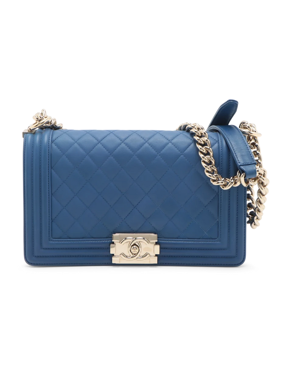 Pre-Owned Chanel Quilted Medium Boy