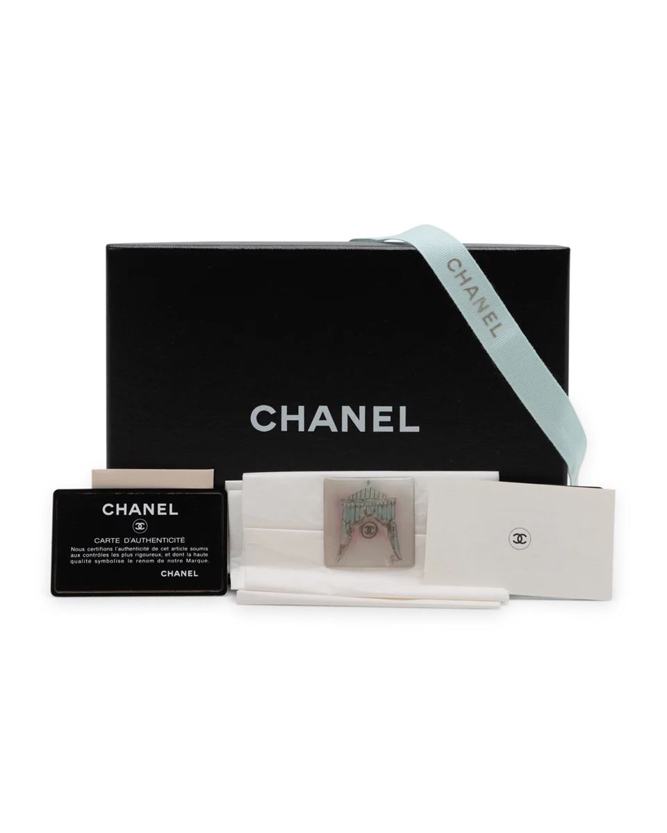 Pre-Owned Chanel Wallet-on-Chain