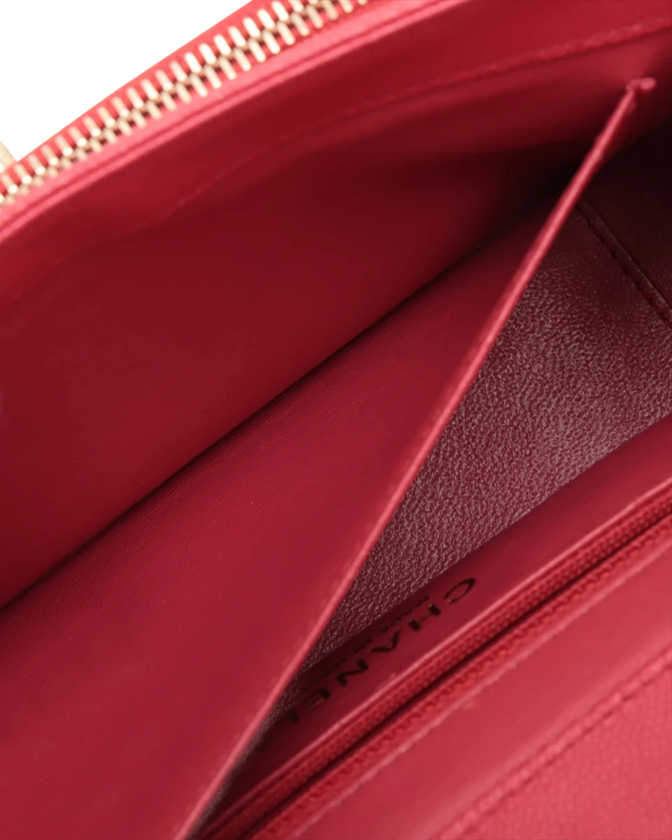 Pre-Owned Chanel Small Business Affinity Flap Bag