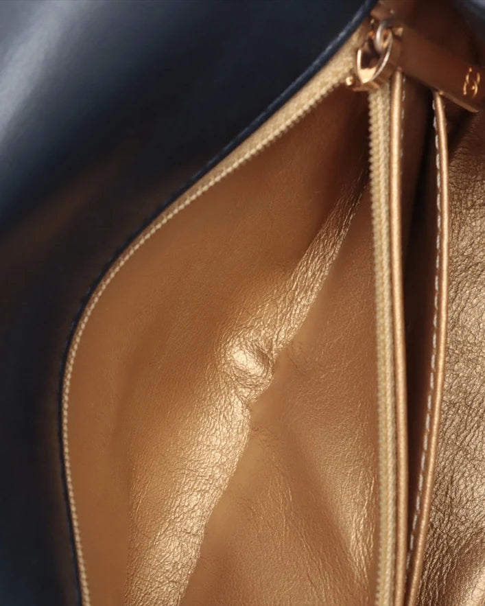 Pre-Owned Chanel Classic Mini Double Flap