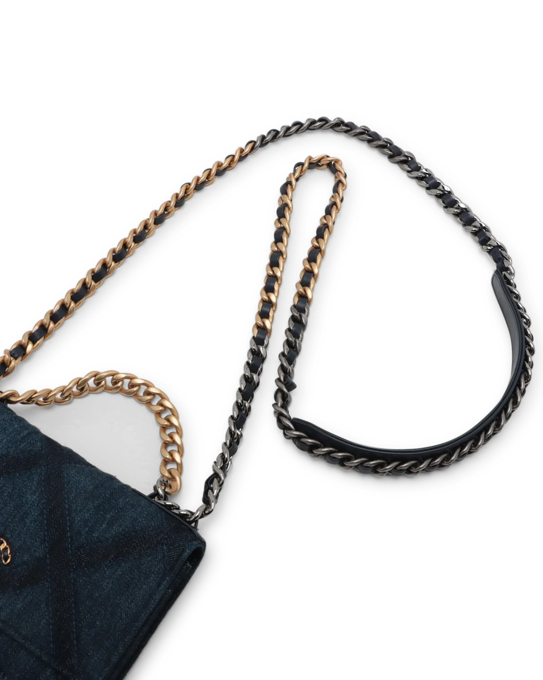 Pre-Owned Chanel 19 Wallet-on-Chain