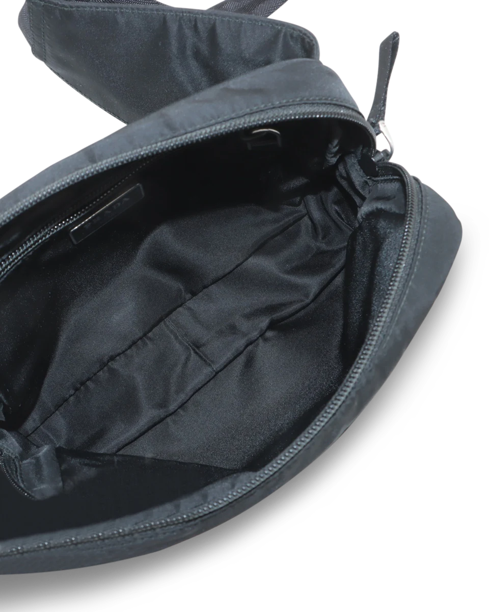 Pre-Owned Prada Tessuto Belt Bag