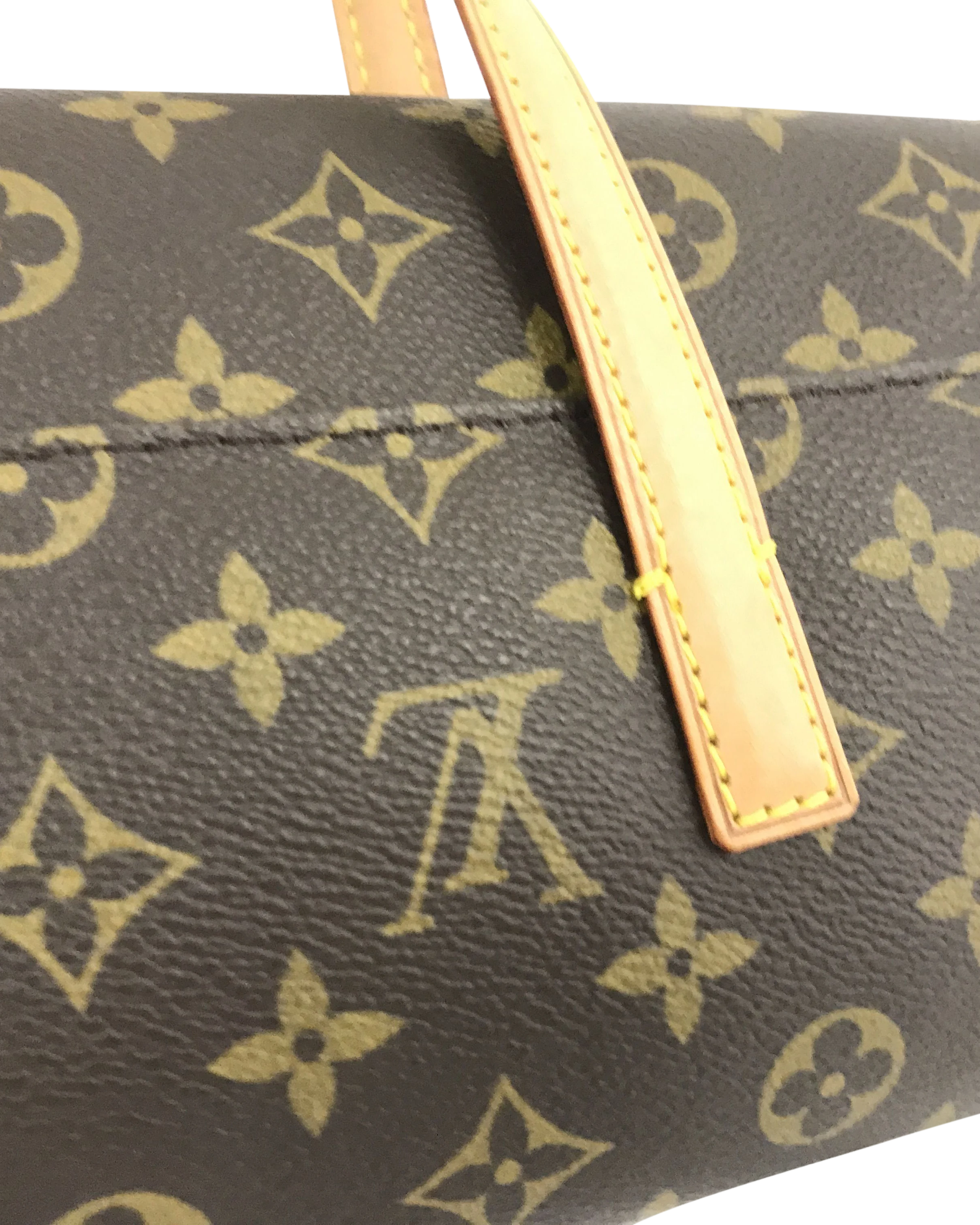 Pre-Owned Louis Vuitton Sonatine