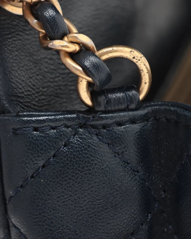 Pre-Owned Chanel Classic Mini Double Flap