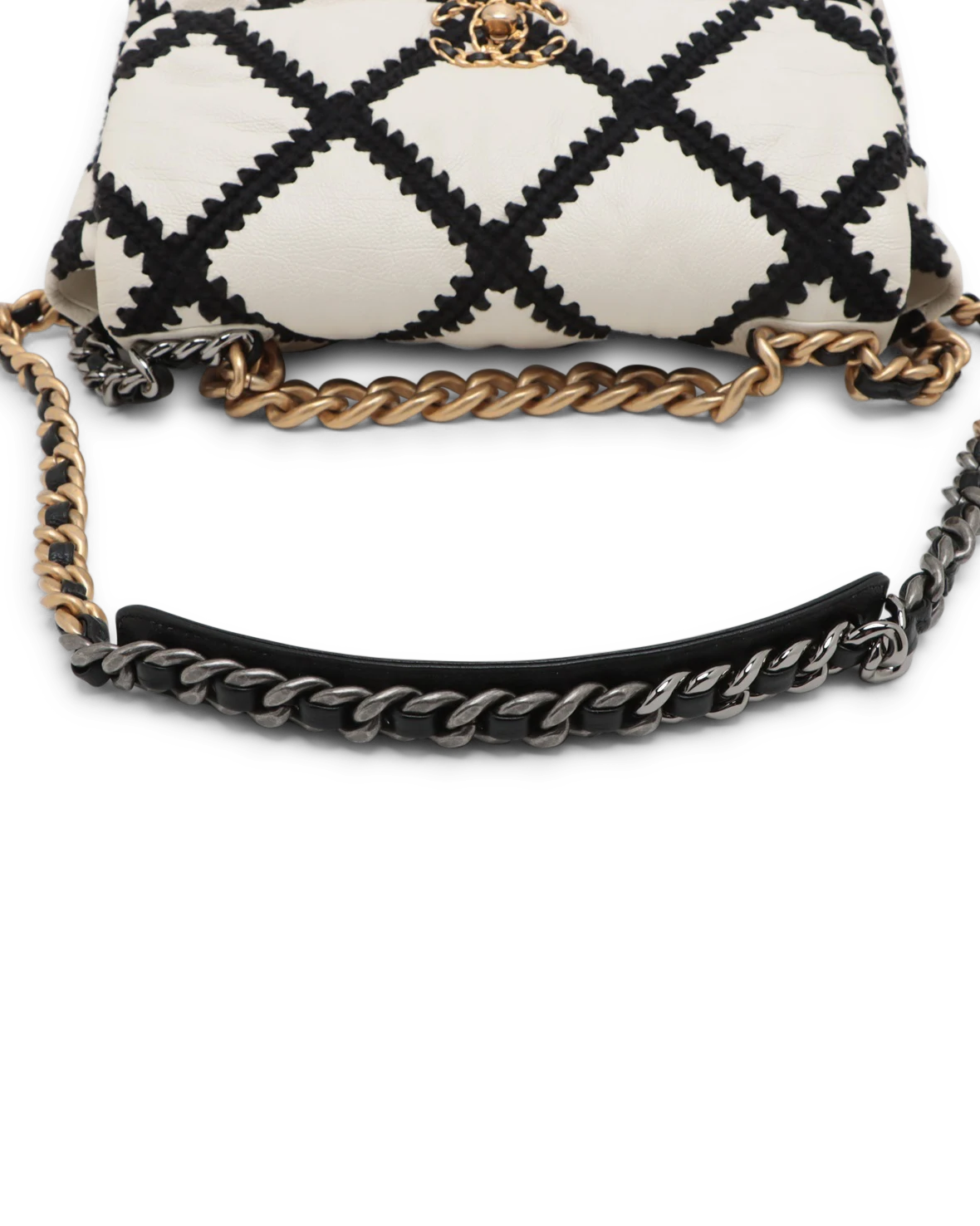 Pre-Owned Chanel Large Crochet 19 Flap Bag