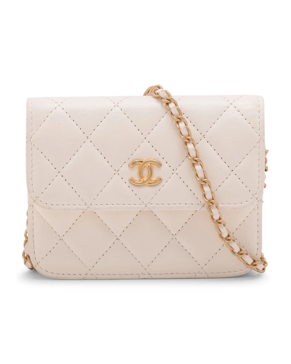 Pre-Owned Chanel Quilted Pearl Crush Clutch With Chain