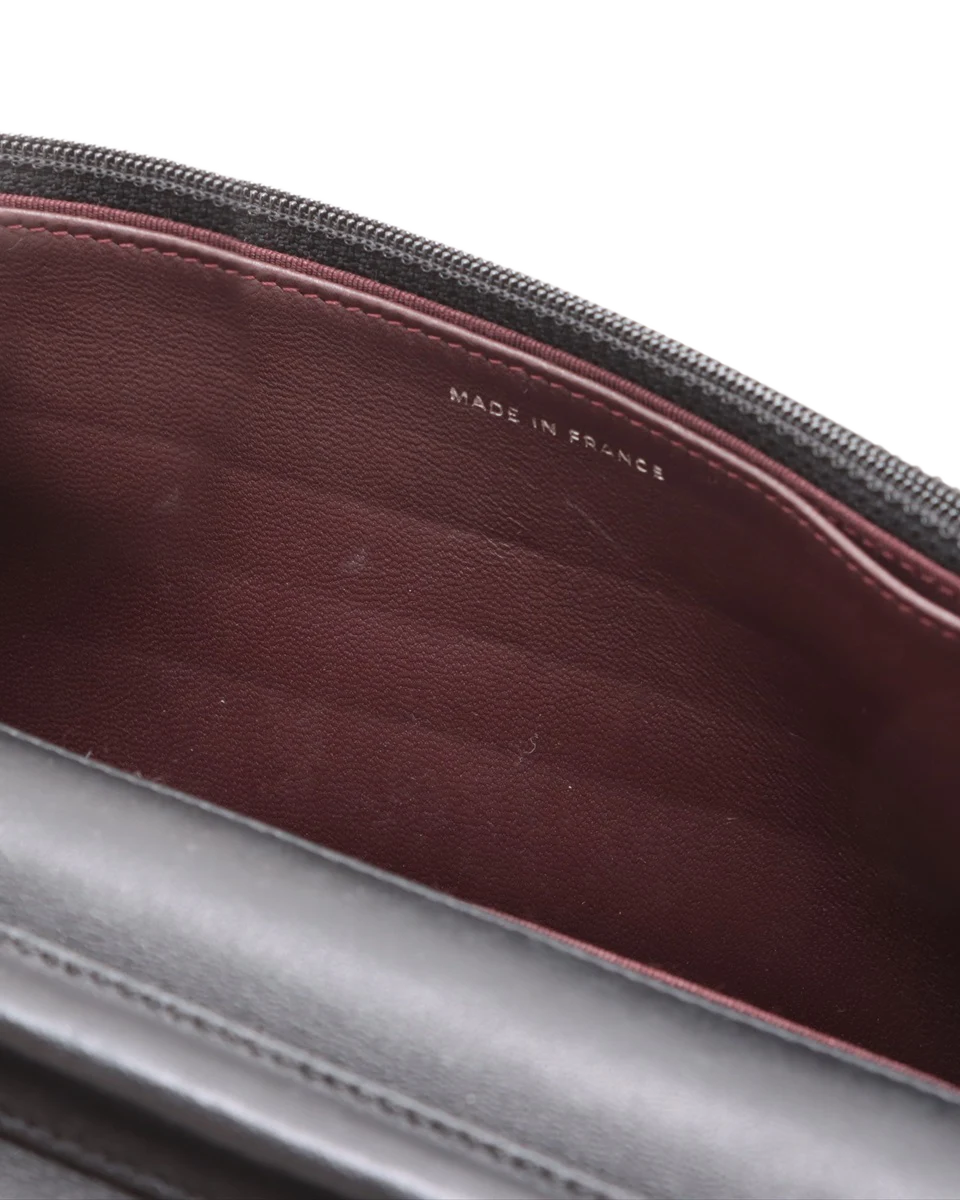 Pre-Owned Chanel Wallet-on-Chain