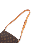 Pre-Owned Louis Vuitton Musette Salsa M51258