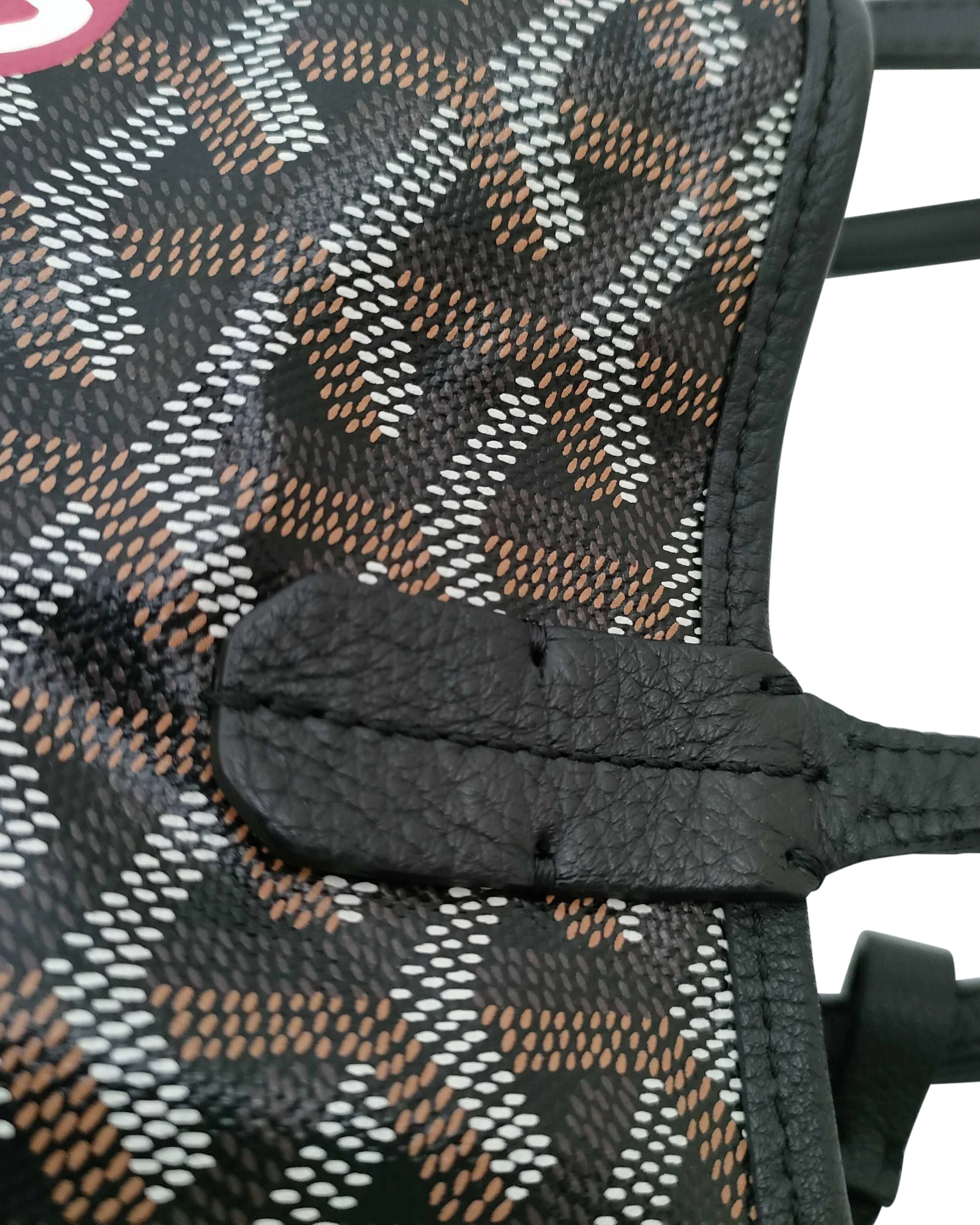 Pre-Owned Goyard Anjou Mini