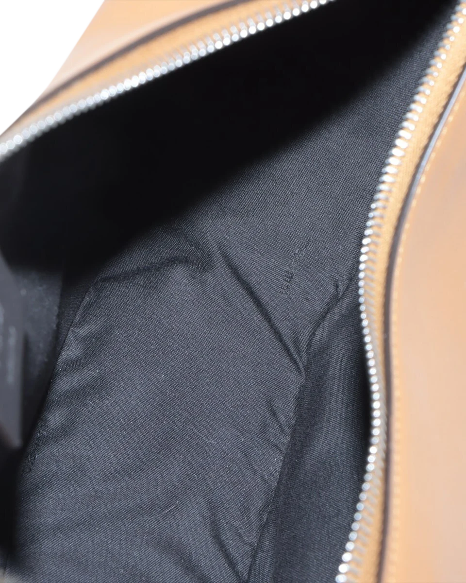 Pre-Owned Fendi Medium Fendigraphy