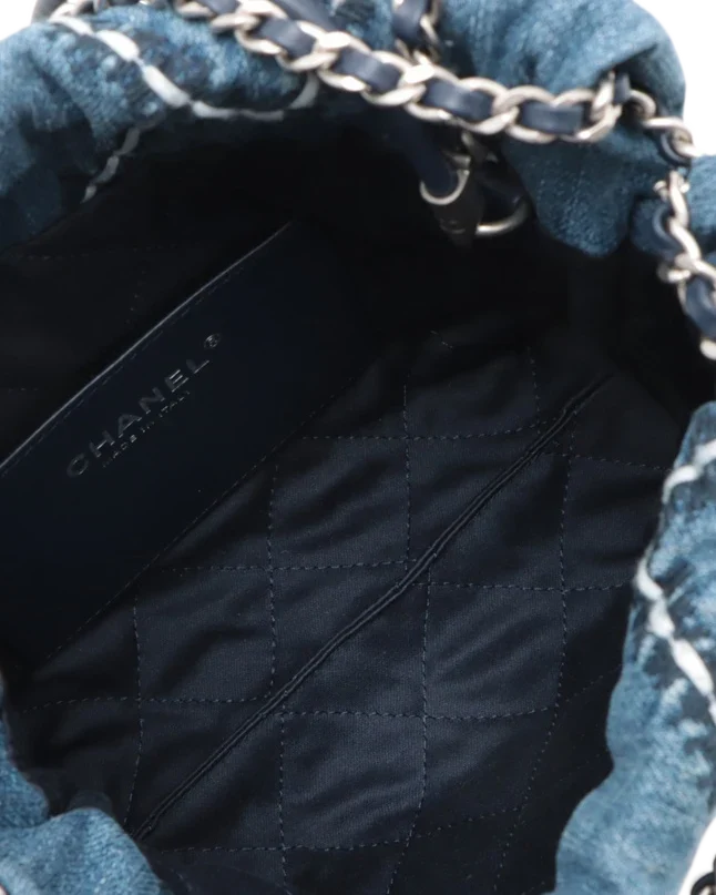 Pre-Owned Chanel Mini Denim 22 Hobo