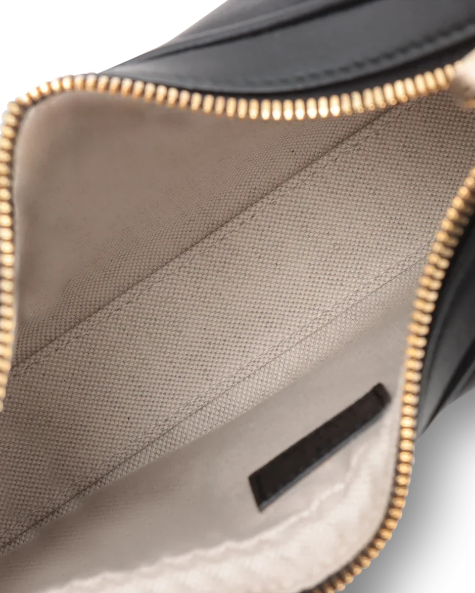 Pre-Owned Gucci Attache Shoulder Bag