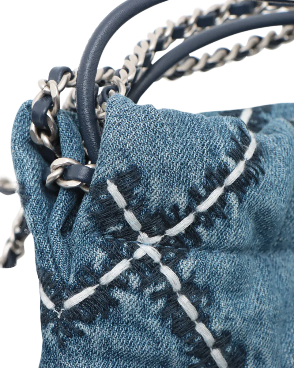 Pre-Owned Chanel Mini Denim 22 Hobo