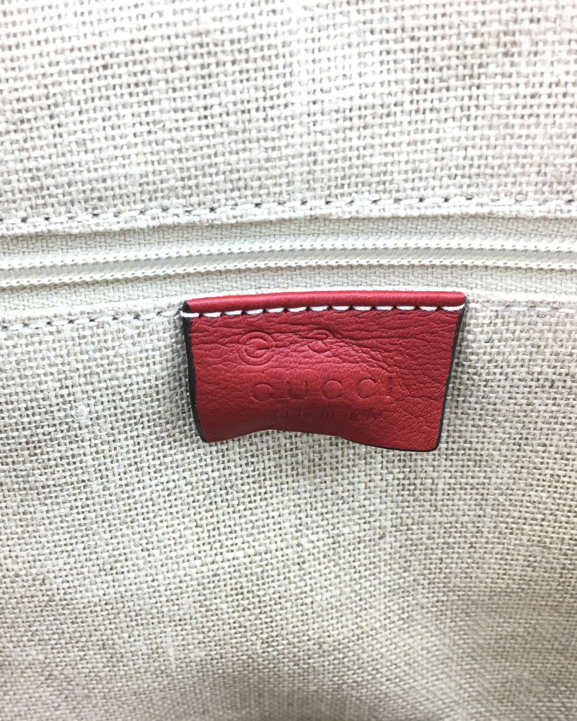 Pre-Owned Gucci Miscroguccissima Satchel