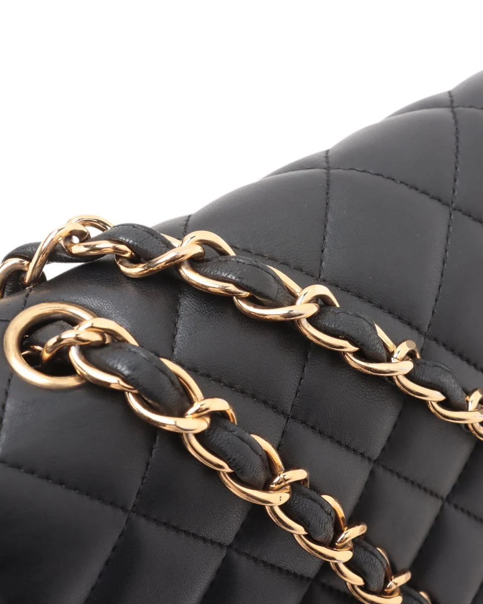 Pre-Owned Chanel Classic Jumbo Double Flap Bag