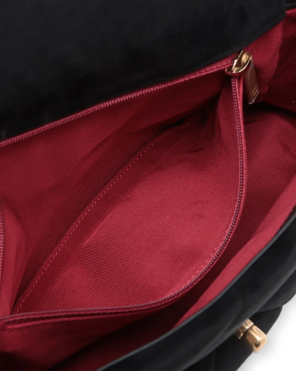 Pre-Owned Chanel Medium 19 Flap Bag