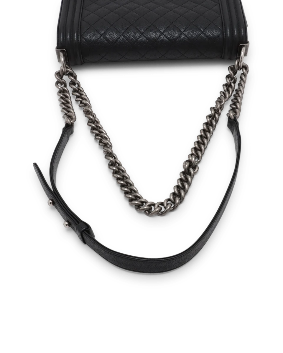 Pre-Owned Chanel Boy Bag